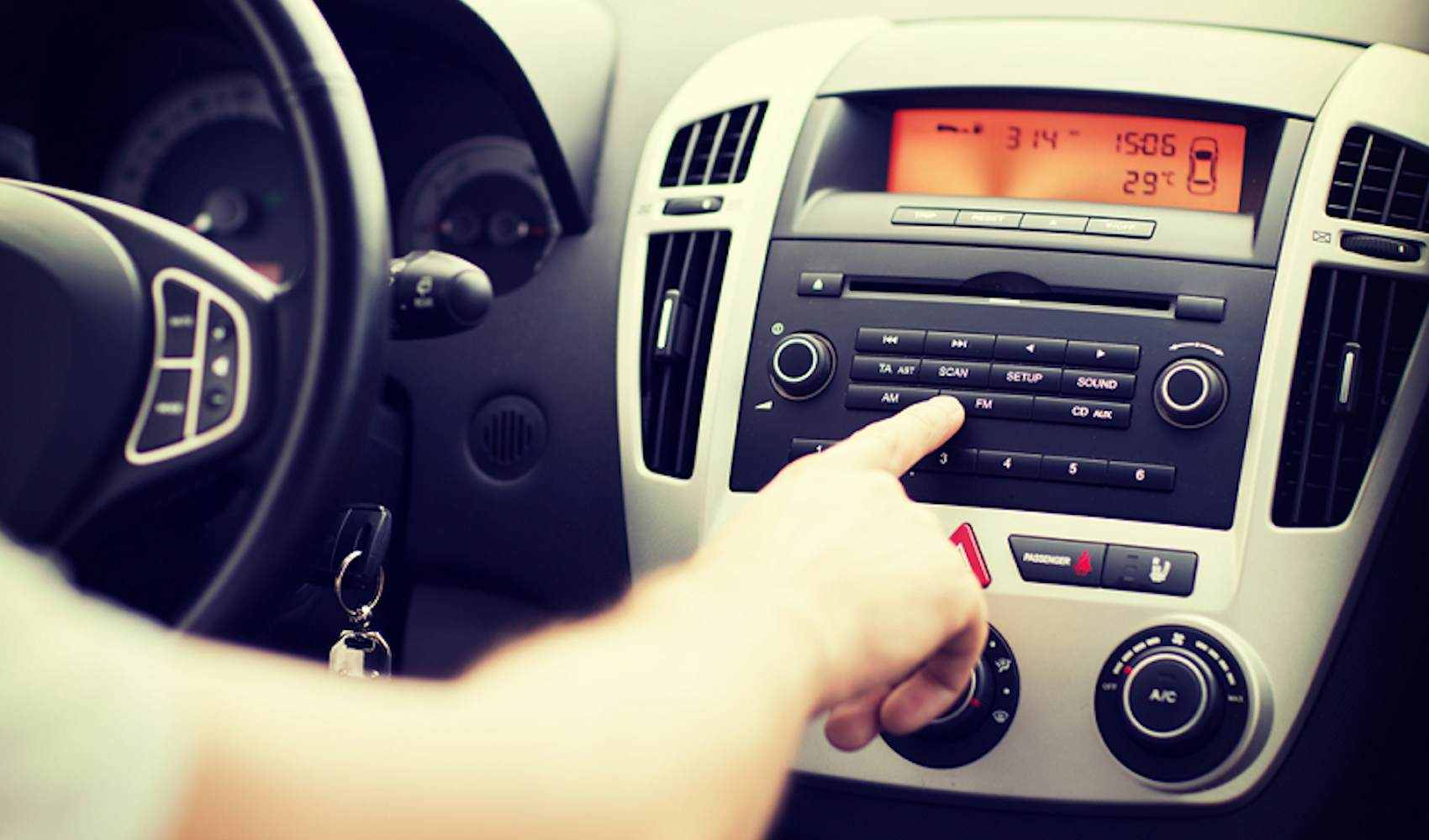 SEE Telecom - FM Radio Repeater